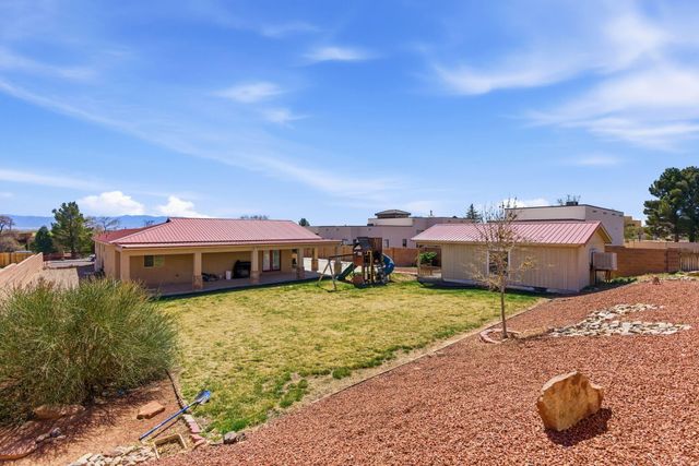 1161 Canal Boulevard SW, Los Lunas, NM 87031