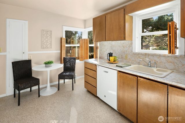 13240 3rd Avenue NW, Seattle, WA 98177