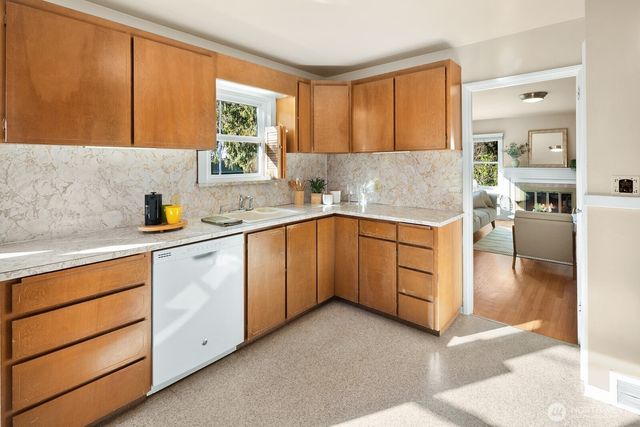 13240 3rd Avenue NW, Seattle, WA 98177