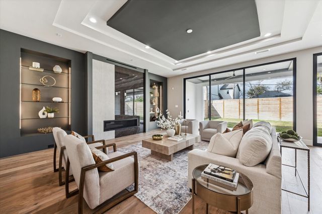 2120 Branard Street, Houston, TX 77098