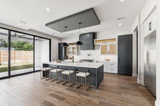 2120 Branard Street, Houston, TX 77098