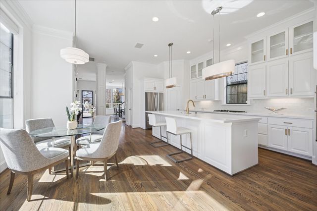 1923 Elmen Street, Houston, TX 77019