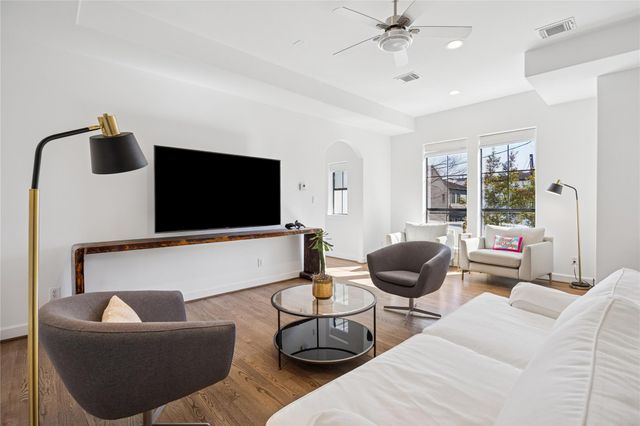 1923 Elmen Street, Houston, TX 77019