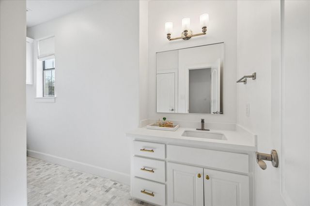 1923 Elmen Street, Houston, TX 77019