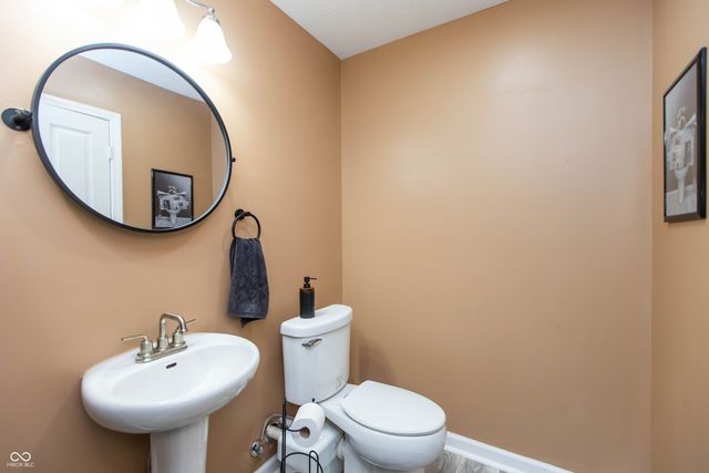 7787 Rosemont Drive, Brownsburg, IN 46112