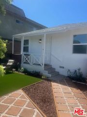 2575 S Barrington Avenue, Los Angeles, CA 90064