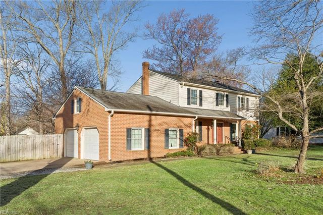 201 Harwood DR, Yorktown, VA 23692