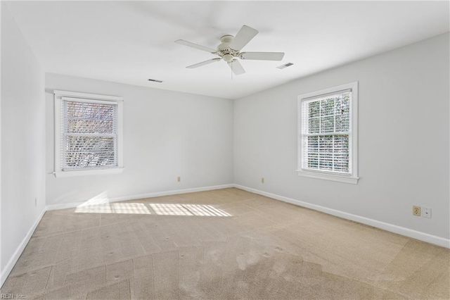 201 Harwood DR, Yorktown, VA 23692