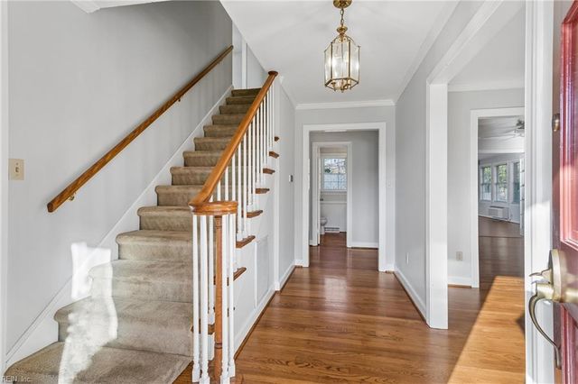 201 Harwood DR, Yorktown, VA 23692