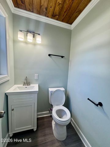 903 E Balsey Street, Clinton, NC 28328