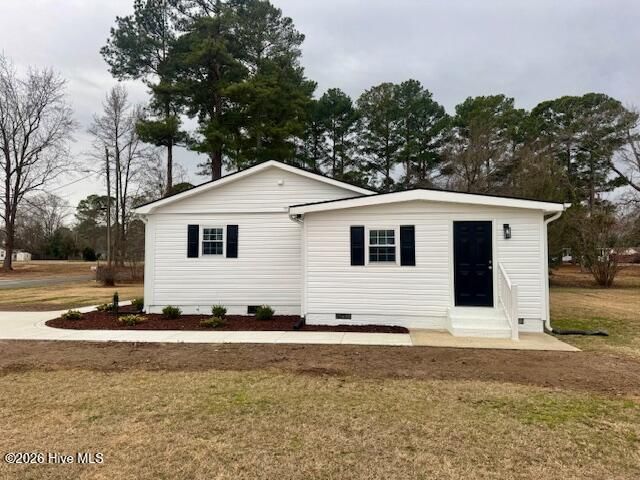 903 E Balsey Street, Clinton, NC 28328