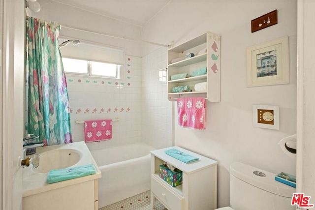 3028 Ingledale Terrace, Los Angeles, CA 90039