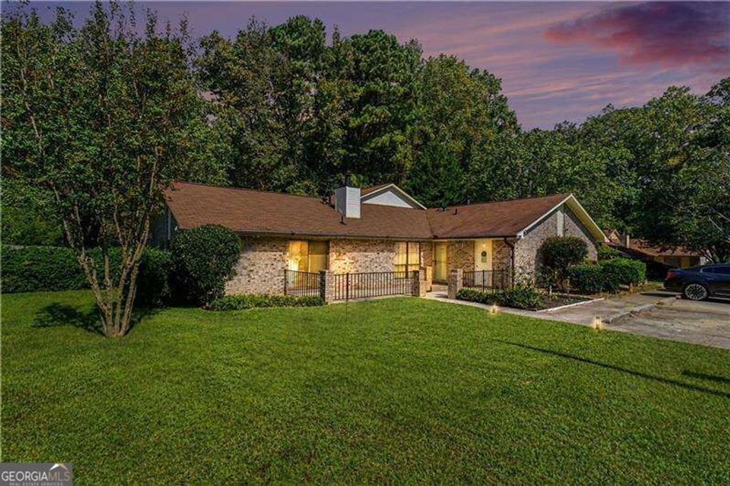 1238 Shannon Way SW, Marietta, GA 30008 — exterior