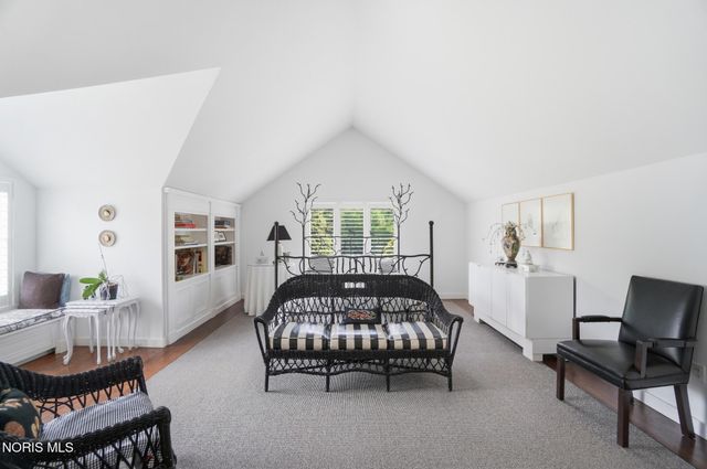 30051 Hickory Hill Drive, Perrysburg, OH 43551
