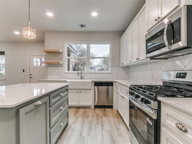 2120 NE 14th Street, Oklahoma City, OK 73117