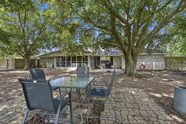1270 Christina Dr, Deridder, LA 70634