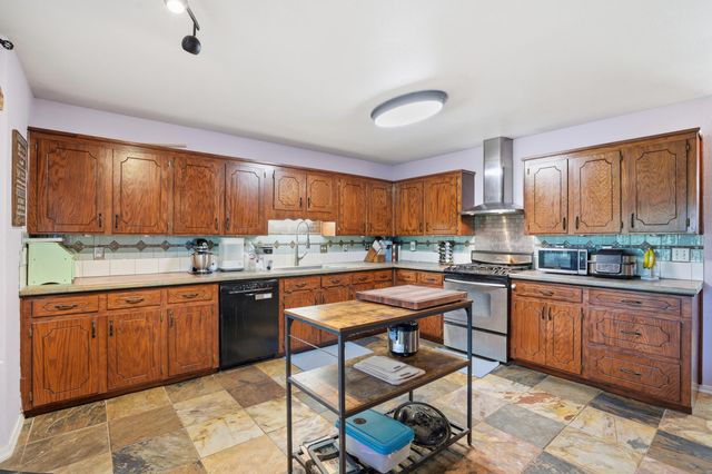 1270 Christina Dr, Deridder, LA 70634