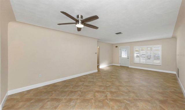 1445 COREY WAY S, South Pasadena, FL 33707