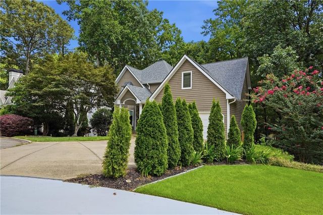 110 Bitternut Circle, Roswell, GA 30076
