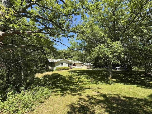 4529 E Palakwia Drive, Janesville, WI 53546