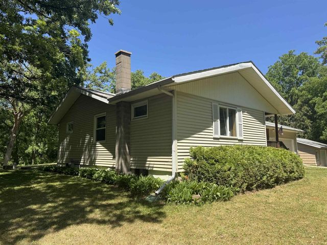 4529 E Palakwia Drive, Janesville, WI 53546