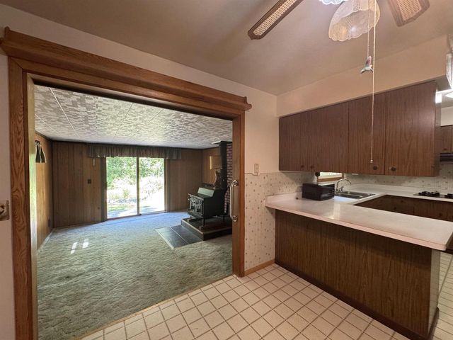 4529 E Palakwia Drive, Janesville, WI 53546
