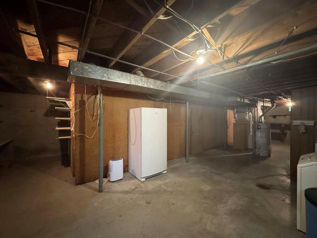 4529 E Palakwia Drive, Janesville, WI 53546