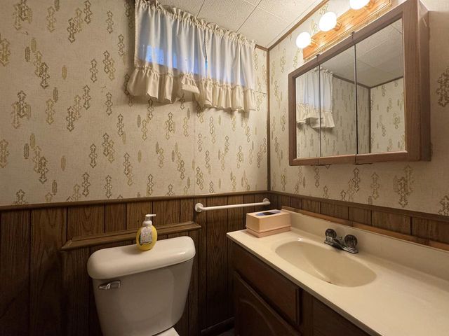 4529 E Palakwia Drive, Janesville, WI 53546