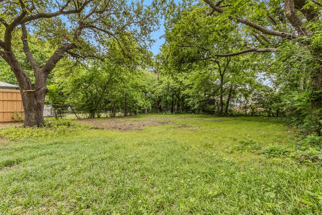 3004 Ballinger Drive, Garland, TX 75041
