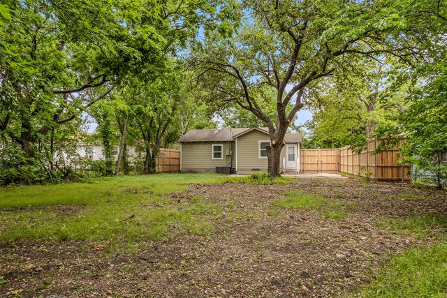 3004 Ballinger Drive, Garland, TX 75041