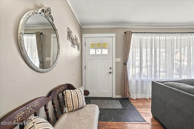 122 Dahlia Street, Rotterdam, NY 12306