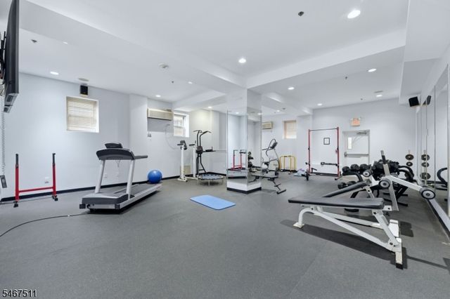 70 S Munn Ave 206, East Orange City, NJ 07018