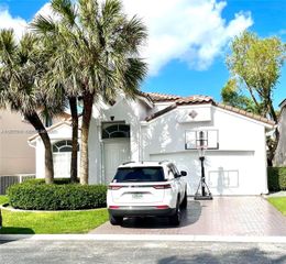 15627 SW 16th Ct 0, Pembroke Pines, FL 33027