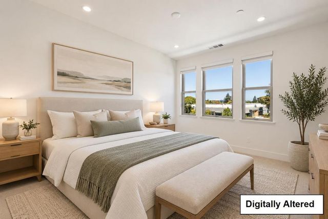 1373 W Middlefield Road, Mountain View, CA 94043