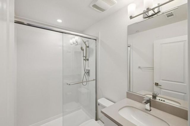 1373 W Middlefield Road, Mountain View, CA 94043