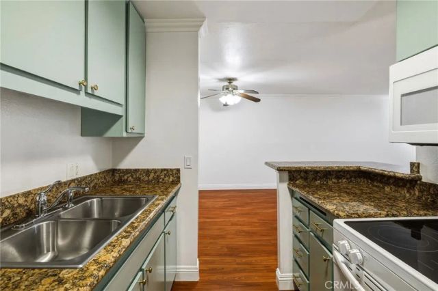 3601 W Hidden Lane 109, Rolling Hills Estates, CA 90274