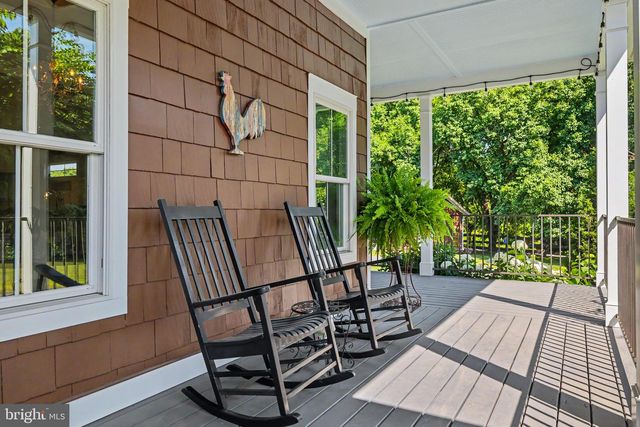 16081 PURCELLVILLE RD, Hillsboro, VA 20132