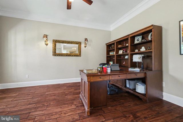 16081 PURCELLVILLE RD, Hillsboro, VA 20132