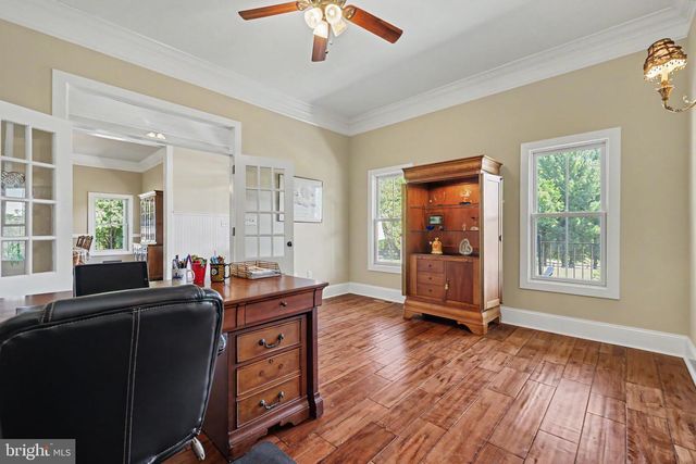 16081 PURCELLVILLE RD, Hillsboro, VA 20132