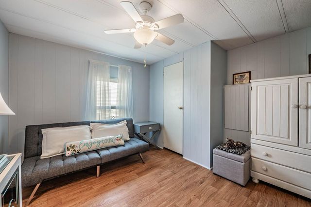 7203 EL MEYERS STREET, Zephyrhills, FL 33541