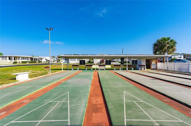 7203 EL MEYERS STREET, Zephyrhills, FL 33541