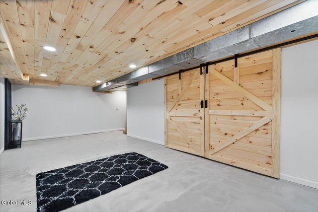 4 Sunset View Avenue, Brunswick, NY 12180