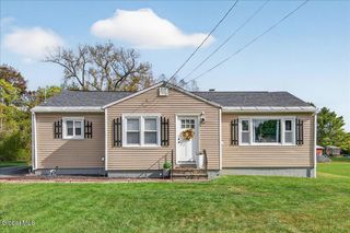 4 Sunset View Avenue, Brunswick, NY 12180