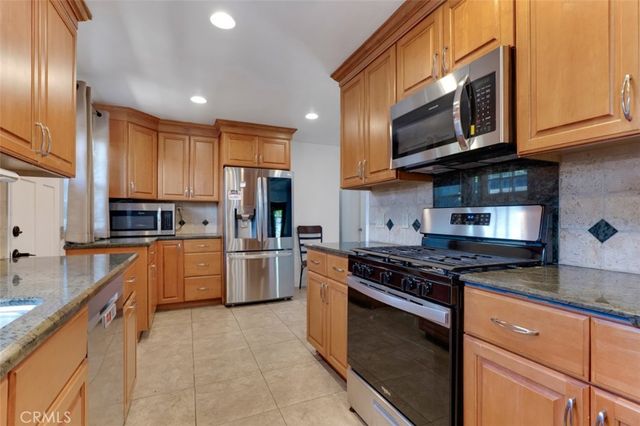 18027 Hatton Street, Reseda, CA 91335