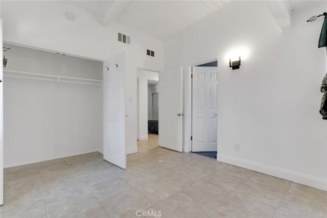 18027 Hatton Street, Reseda, CA 91335