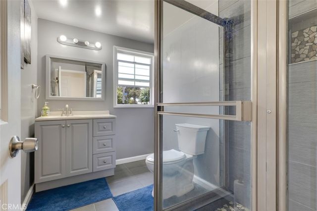 18027 Hatton Street, Reseda, CA 91335