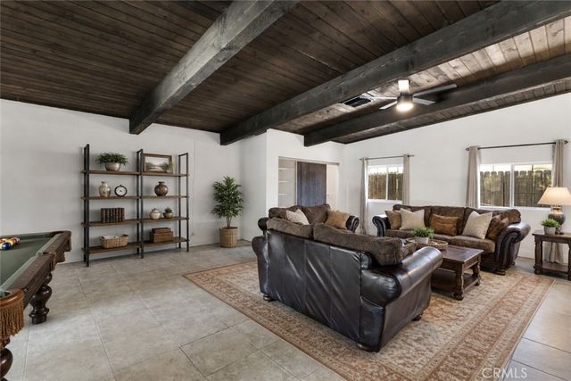 18027 Hatton Street, Reseda, CA 91335