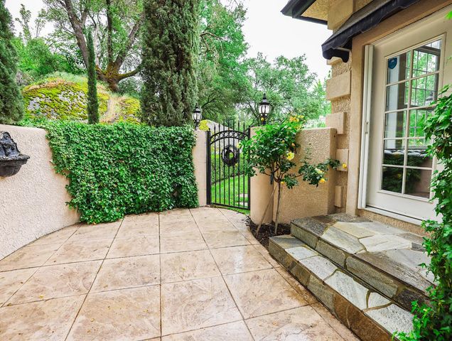 6200 Calle Montalvo Cir, Granite Bay, CA 95746