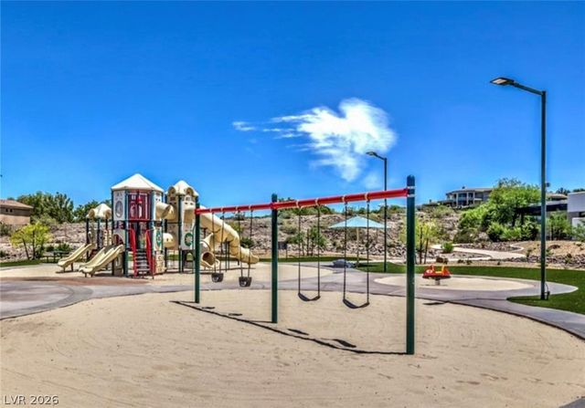 43 Braelinn Drive, Henderson, NV 89052