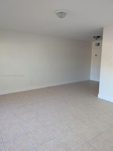 1118-1120 NW 2nd Ave, Fort Lauderdale, FL 33311